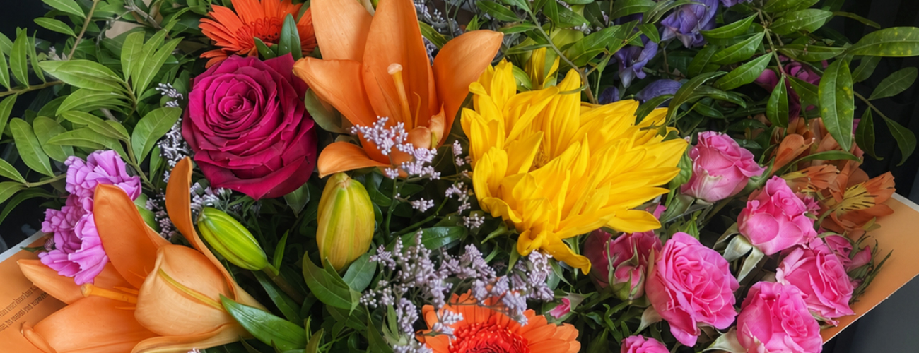 Seasonal bouquets from Berry blooms in Romsey offering same-day delivery
